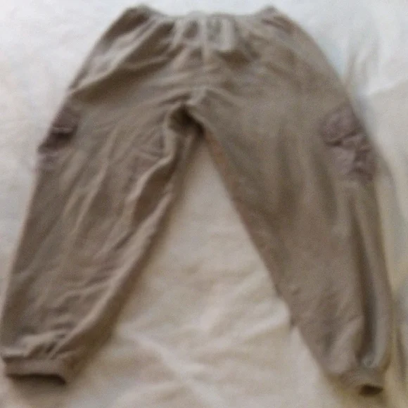 ADIDAS Tan Sweatshirt and Joggers Matching Set MENS MEDIUM